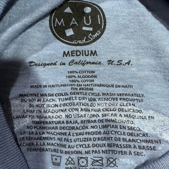 Maui and Sons Hawaii Graphic Tee Shirt - Picture 4 of 4